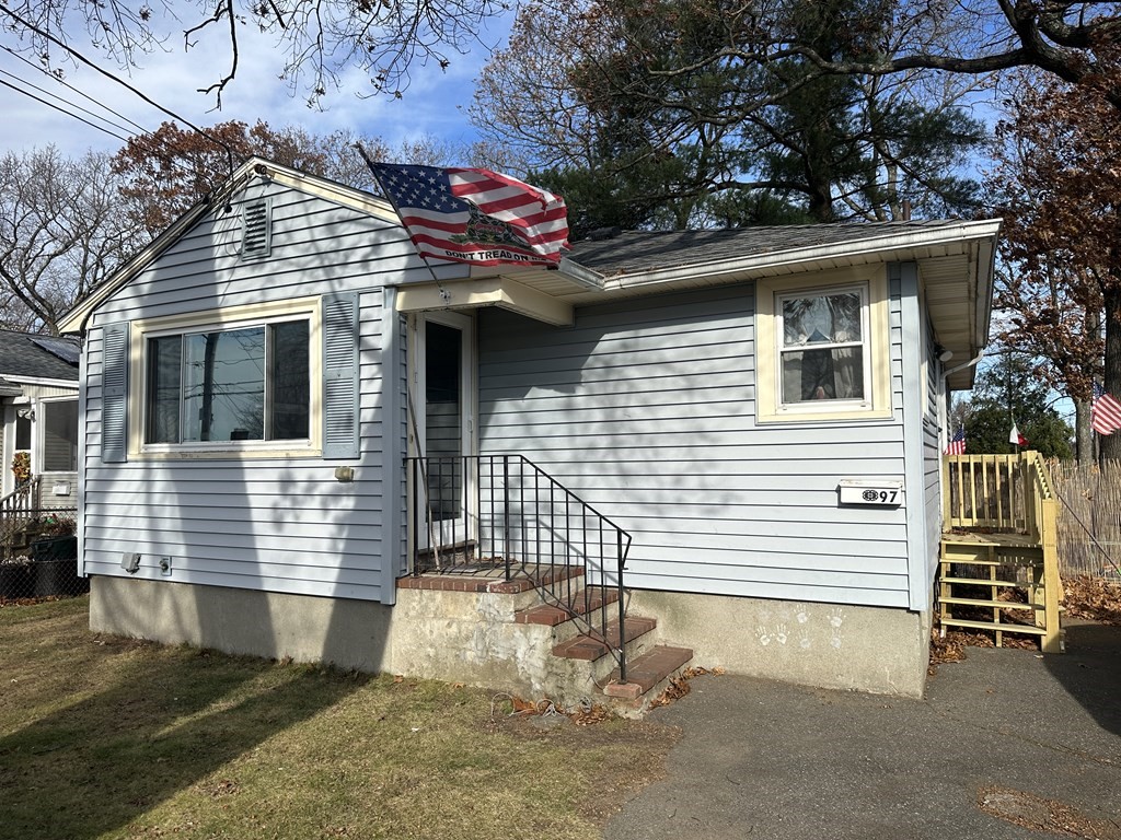 97 Hillcrest Road, Waltham, Massachusetts 02451