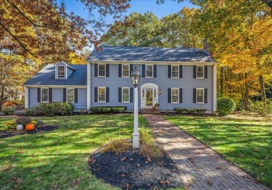 18 Olde Colony Dr, Shrewsbury, Massachusetts 01545, 4 Bedrooms Bedrooms, 10 Rooms Rooms,2.5 BathroomsBathrooms,Residential,For Sale,Olde Colony Dr,73179257