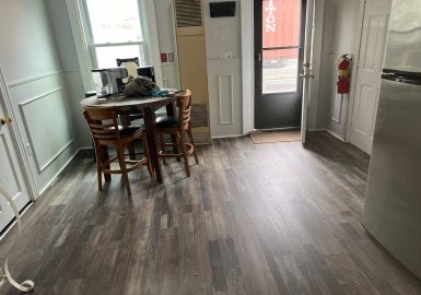 187 6th St, Leominster, Massachusetts 01453, 2 Bedrooms Bedrooms, 6 Rooms Rooms,1 BathroomBathrooms,Residential Lease,For Rent,6th St,73239729