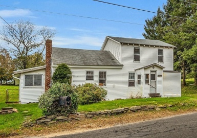 369 Old Northfield Road, Ashby, Massachusetts 01431, 2 Bedrooms Bedrooms, 4 Rooms Rooms,1 BathroomBathrooms,Residential,For Sale,Old Northfield Road,73169312