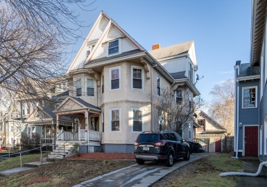 95 College Ave, Somerville, Massachusetts 02144, 7 Bedrooms Bedrooms, 11 Rooms Rooms,3.5 BathroomsBathrooms,Residential Lease,For Rent,College Ave,73202146