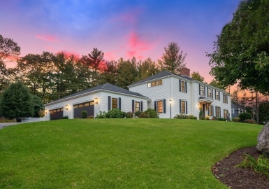 10 Huntingdon Road, Lynnfield, Massachusetts 01940, 4 Bedrooms Bedrooms, 12 Rooms Rooms,4.5 BathroomsBathrooms,Residential,For Sale,Huntingdon Road,73174478