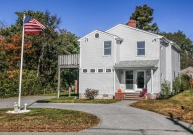 391 Reservoir Street, Norton, Massachusetts 02766, 3 Bedrooms Bedrooms, 6 Rooms Rooms,2 BathroomsBathrooms,Residential,For Sale,Reservoir Street,73170795