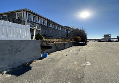 10 Green St, Wareham, Massachusetts 02532, 2 Bedrooms Bedrooms, 4 Rooms Rooms,1 BathroomBathrooms,Residential,For Sale,Green St,73182438
