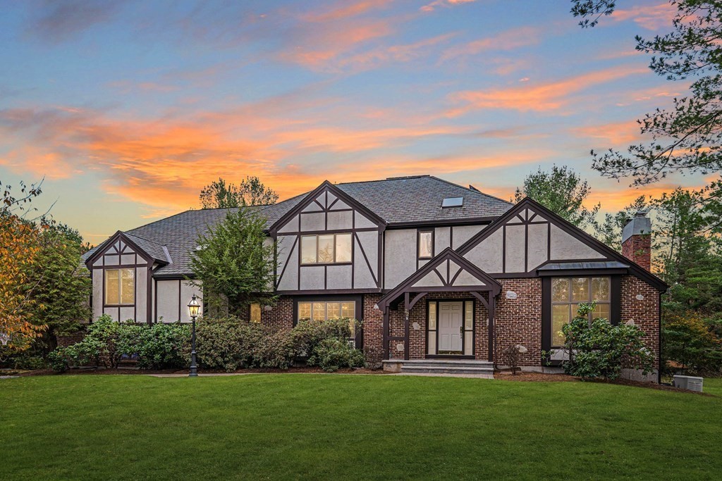 22 Powers Road, Andover, Massachusetts 01810