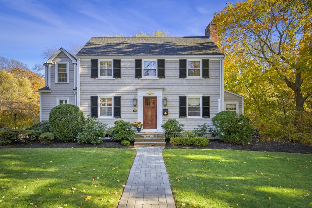 81 West Shore Drive, Marblehead, Massachusetts 01945