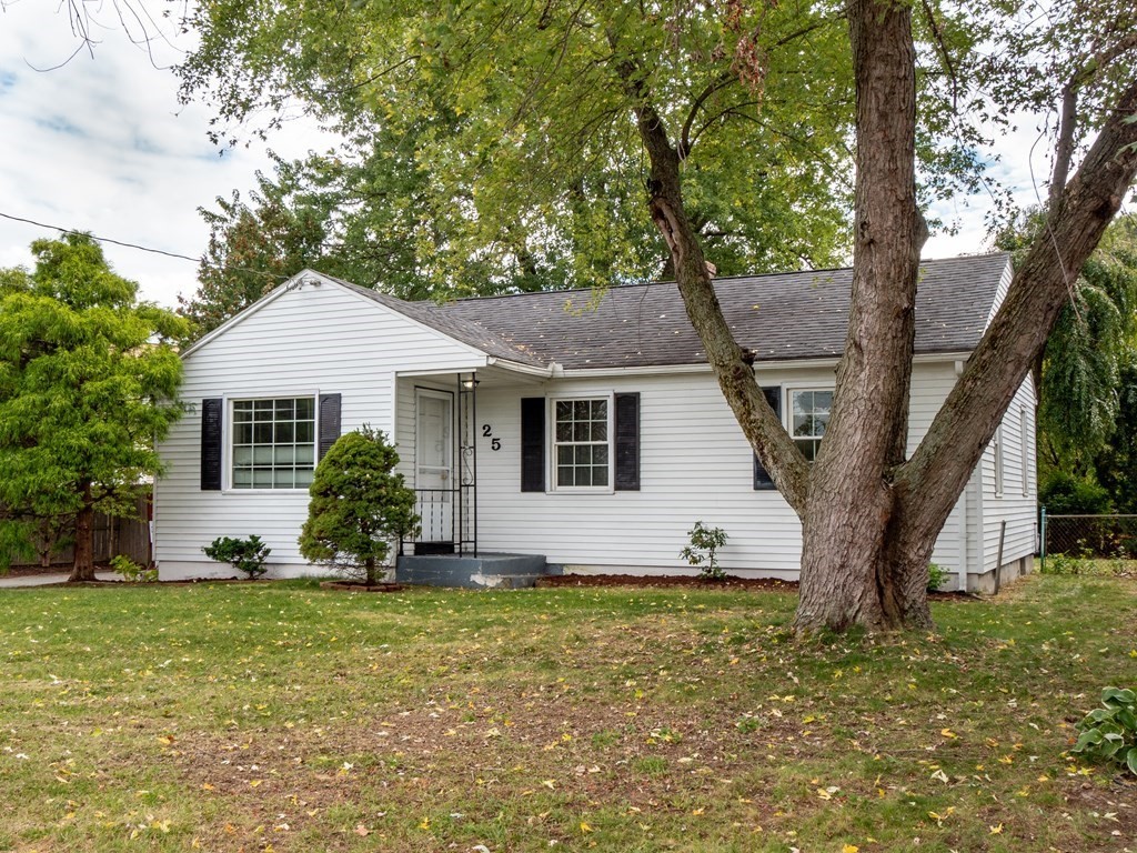 25 French Street, Springfield, Massachusetts 01104