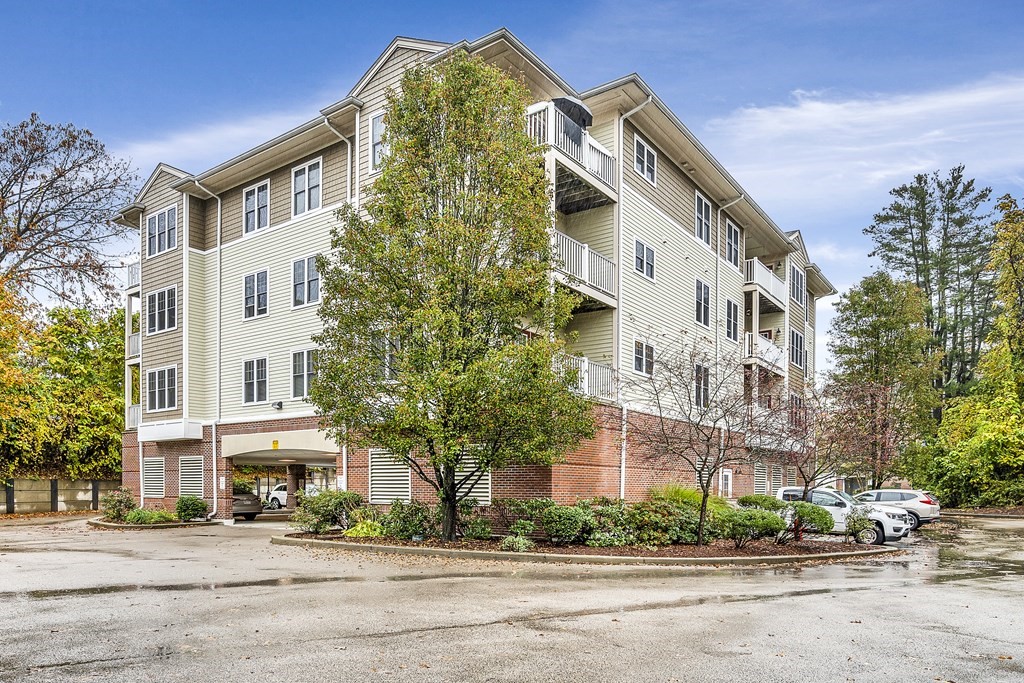 15 Summer St, Franklin, Massachusetts 02038