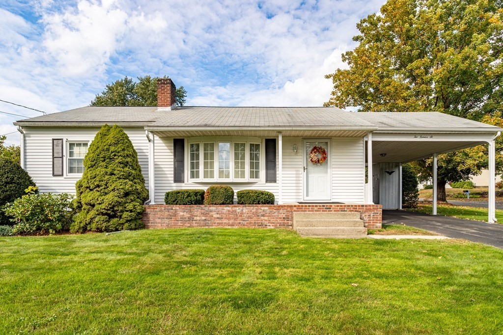 2 Rennie St, Lunenburg, Massachusetts 01462