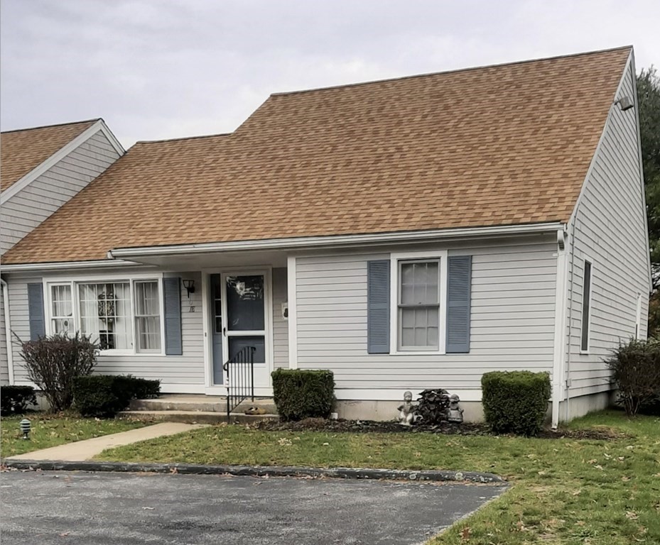 1 Hawthorne Ct, Bourne, Massachusetts 02559