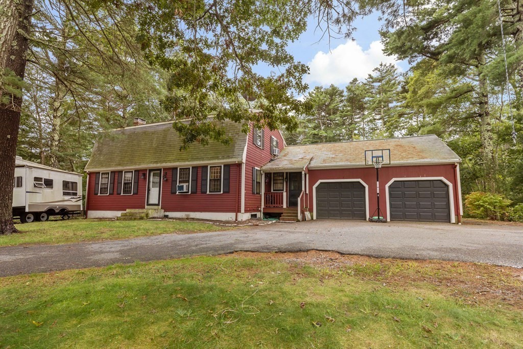 925 Long Pond Rd, Plymouth, Massachusetts 02360