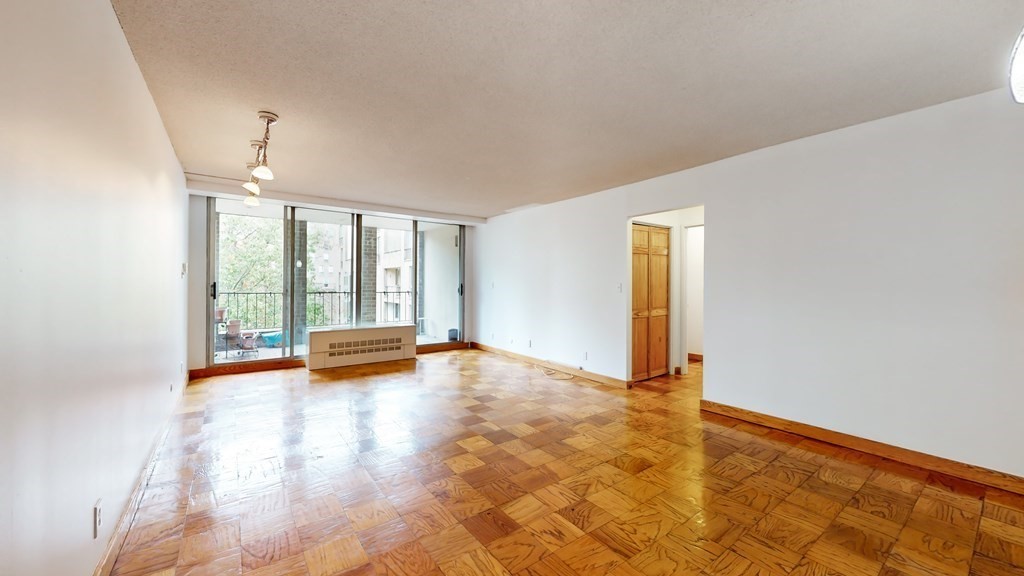 99 Pond Ave, Brookline, Massachusetts 02445