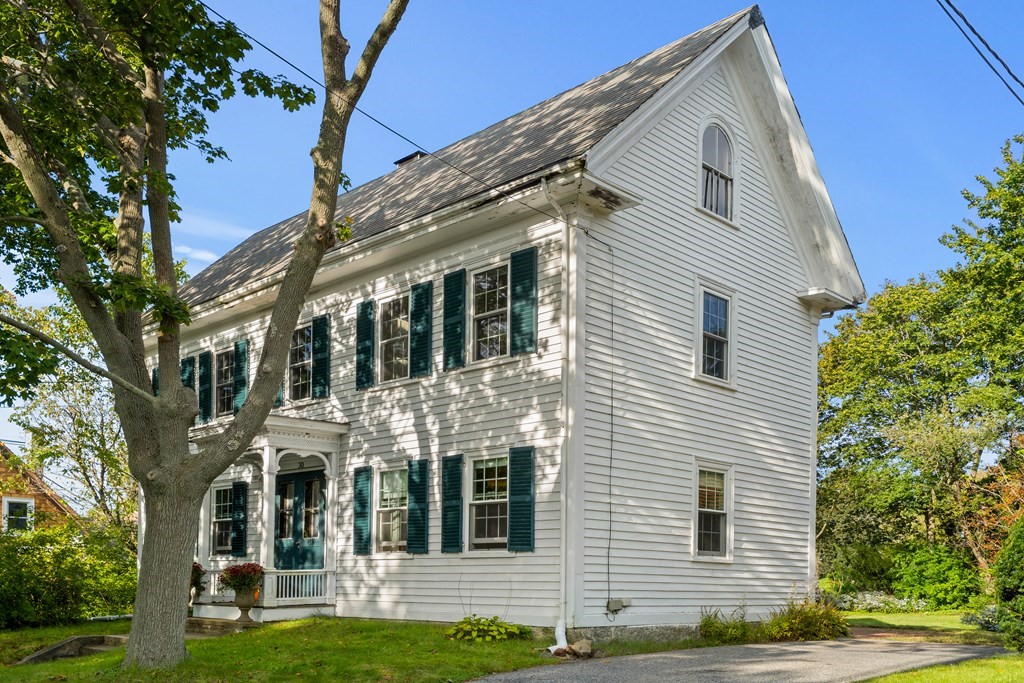 30 Southern Avenue, Essex, Massachusetts 01929