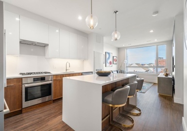 99 Sumner St, Boston, Massachusetts 02128, 1 Bedroom Bedrooms, 2 Rooms Rooms,1 BathroomBathrooms,Residential,For Sale,Sumner St,73178298