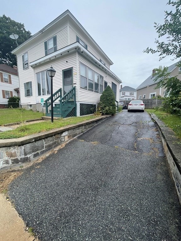 29 Essex Street, Lowell, Massachusetts 01850