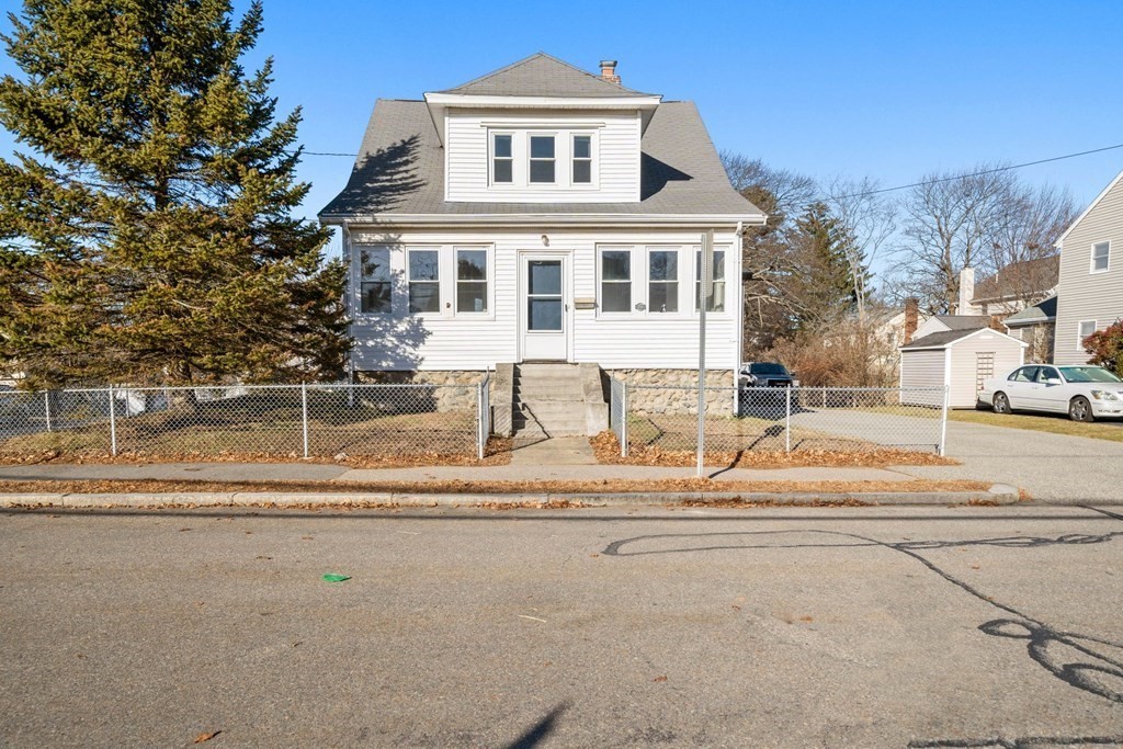 211 Florence Ave, Arlington, Massachusetts 02476