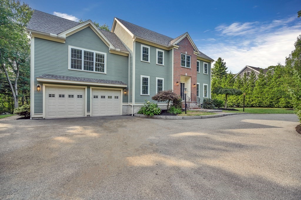 448 North Road, Bedford, Massachusetts 01730