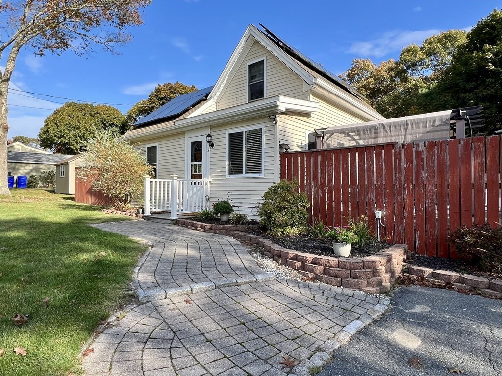 12 Tucy Ave, Bourne, Massachusetts 02532