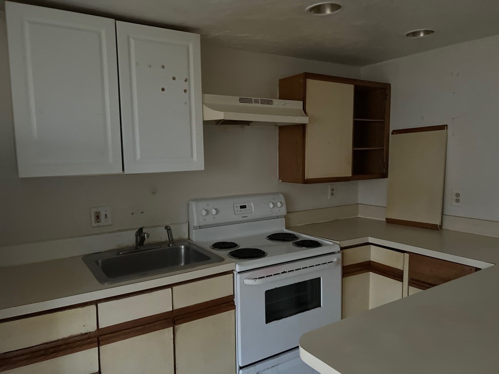 11 Tideview Path, Plymouth, Massachusetts 02360