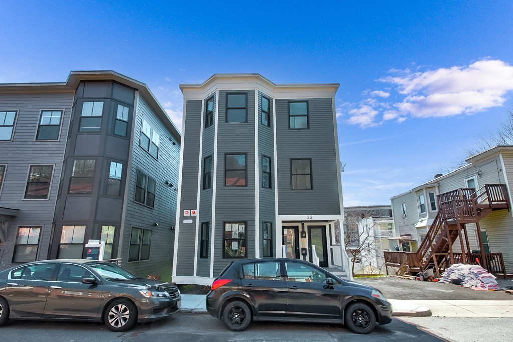 33 Leyden St, Boston, Massachusetts 02128