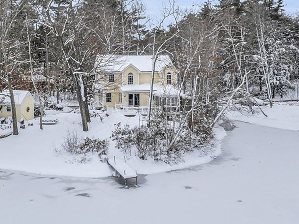 21 Birch Island Way, Lunenburg, Massachusetts 01462