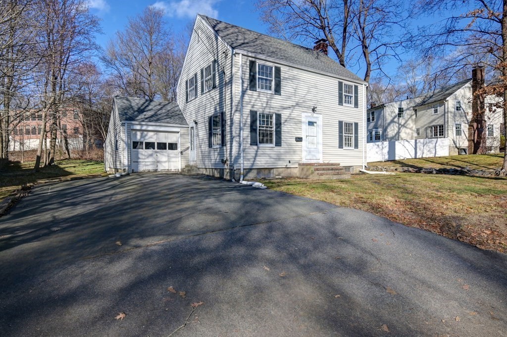 342 Elm Street, Braintree, Massachusetts 02184