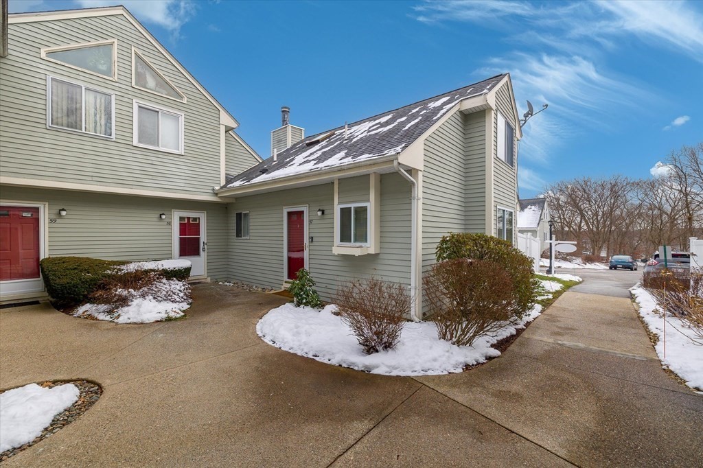 213 Lake St, Weymouth, Massachusetts 02189