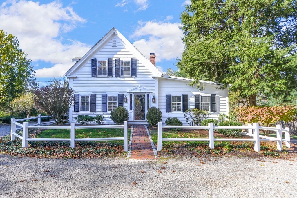 5 Linden Ln, Sherborn, Massachusetts 01770