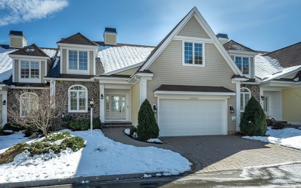 39 Ivana Drive, Andover, Massachusetts 01810