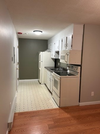 5 Turnpike Rd, Townsend, Massachusetts 01469