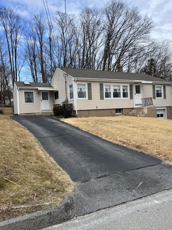 7 Cowden St, Worcester, Massachusetts 01603