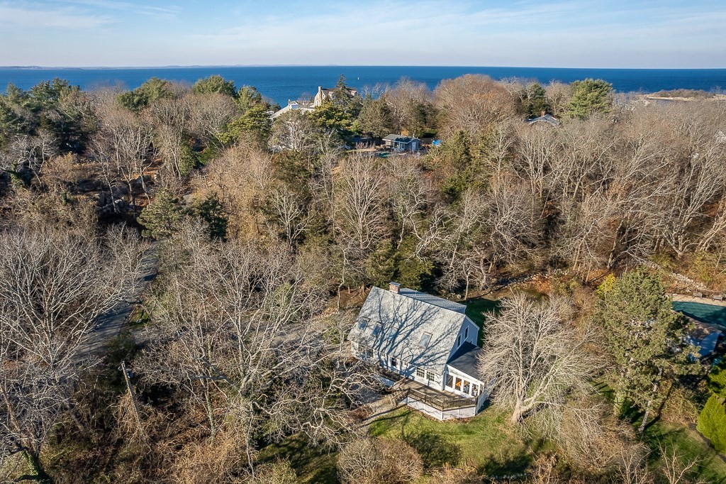 11 Rockholm Rd, Gloucester, Massachusetts 01930