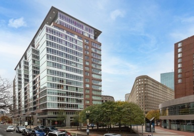1 Charles, Boston, Massachusetts 02116, 2 Bedrooms Bedrooms, 4 Rooms Rooms,2.5 BathroomsBathrooms,Residential,For Sale,One Charles,Charles,73186071