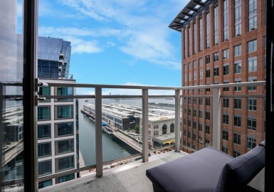 135 Seaport Blvd, Boston, Massachusetts 02210, 2 Bedrooms Bedrooms, 4 Rooms Rooms,2.5 BathroomsBathrooms,Residential,For Sale,Echelonseaport,Seaport Blvd,73126831