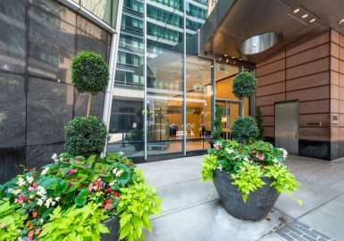 2 Avery St, Boston, Massachusetts 02111, 1 Bedroom Bedrooms, 3 Rooms Rooms,1.5 BathroomsBathrooms,Residential,For Sale,Residences At The Ritz Carlton,Avery St,73137791
