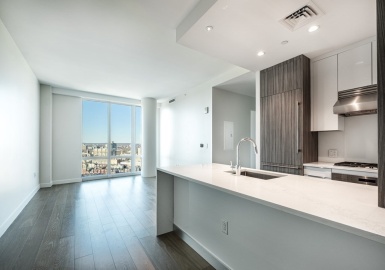 188 Brookline Ave, Boston, Massachusetts 02215, 2 Bedrooms Bedrooms, 4 Rooms Rooms,2 BathroomsBathrooms,Residential,For Sale,Pierce Boston Residences,Brookline Ave,73141253