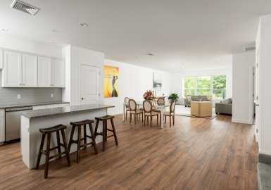 390 Chief Justice Cushing Hwy, Cohasset, Massachusetts 02025, 2 Bedrooms Bedrooms, 5 Rooms Rooms,2 BathroomsBathrooms,Residential Lease,For Rent,Chief Justice Cushing Hwy,73256449