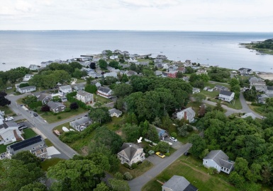 6 North Rd, Mattapoisett, Massachusetts 02739, 2 Bedrooms Bedrooms, 4 Rooms Rooms,1 BathroomBathrooms,Residential,For Sale,North Rd,73257361