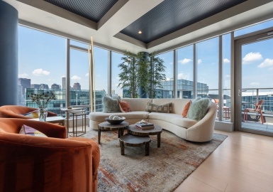 135 Seaport Blvd, Boston, Massachusetts 02210, 2 Bedrooms Bedrooms, 5 Rooms Rooms,2.5 BathroomsBathrooms,Residential,For Sale,Echelon Seaport,Seaport Blvd,73273758