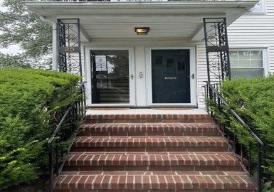 25 Stearns, Watertown, Massachusetts 02472, 2 Bedrooms Bedrooms, 3 Rooms Rooms,1 BathroomBathrooms,Residential Lease,For Rent,Stearns,73264990