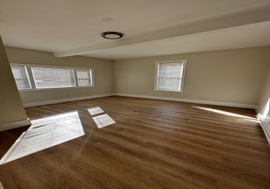 10 Ames Pl, Marlborough, Massachusetts 01752, 2 Bedrooms Bedrooms, 4 Rooms Rooms,1 BathroomBathrooms,Residential Lease,For Rent,Ames Pl,73268770