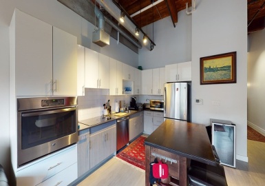 15 Richdale, Cambridge, Massachusetts 02140, 1 Bedroom Bedrooms, 3 Rooms Rooms,1 BathroomBathrooms,Residential Lease,For Rent,Richdale,73265167