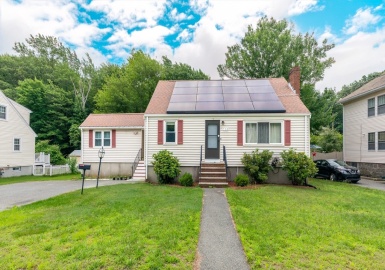730 Willard St, Quincy, Massachusetts 02169, 4 Bedrooms Bedrooms, 7 Rooms Rooms,2.5 BathroomsBathrooms,Residential,For Sale,Willard St,73263140