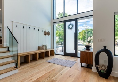 28 Bancroft St, Lynnfield, Massachusetts 01940, 4 Bedrooms Bedrooms, 12 Rooms Rooms,6.5 BathroomsBathrooms,Residential,For Sale,Bancroft St,73289144