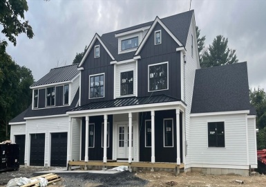 103 Center, Hanover, Massachusetts 02339, 4 Bedrooms Bedrooms, 16 Rooms Rooms,3.5 BathroomsBathrooms,Residential,For Sale,Center,73276315