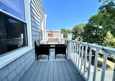875 E 4th St, Boston, Massachusetts 02127, 3 Bedrooms Bedrooms, 4 Rooms Rooms,1 BathroomBathrooms,Residential Lease,For Rent,E 4th St,73271138