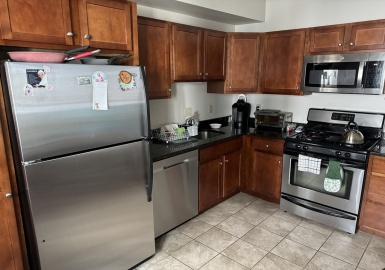 284 West 5th, Boston, Massachusetts 02127, 3 Bedrooms Bedrooms, 5 Rooms Rooms,1 BathroomBathrooms,Residential Lease,For Rent,West 5th,73269462