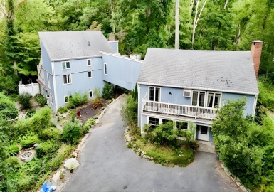 185 Ash St, West Newbury, Massachusetts 01985, 4 Bedrooms Bedrooms, 9 Rooms Rooms,2.5 BathroomsBathrooms,Residential,For Sale,Ash St,73281211