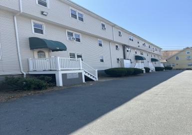 14 Jouvette, New Bedford, Massachusetts 02744, 2 Bedrooms Bedrooms, 4 Rooms Rooms,1 BathroomBathrooms,Residential Lease,For Rent,Jouvette,73276291
