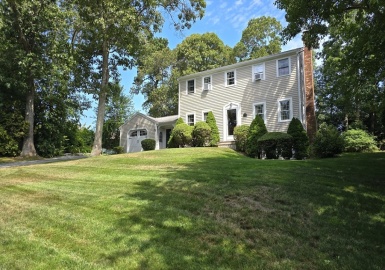 34 Collingwood Dr, Yarmouth, Massachusetts 02675, 4 Bedrooms Bedrooms, 8 Rooms Rooms,2 BathroomsBathrooms,Residential,For Sale,Collingwood Dr,73282772